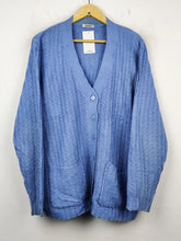 Buy online pre-used pre-loved 100% authentic & Original branded Damart (LS-7823) available in Pakistan. Top international brands avilable.